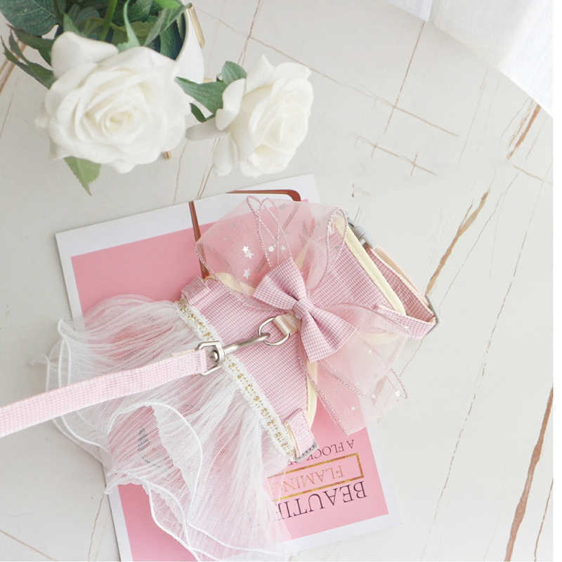 Layers Of Yarn Pet Leash